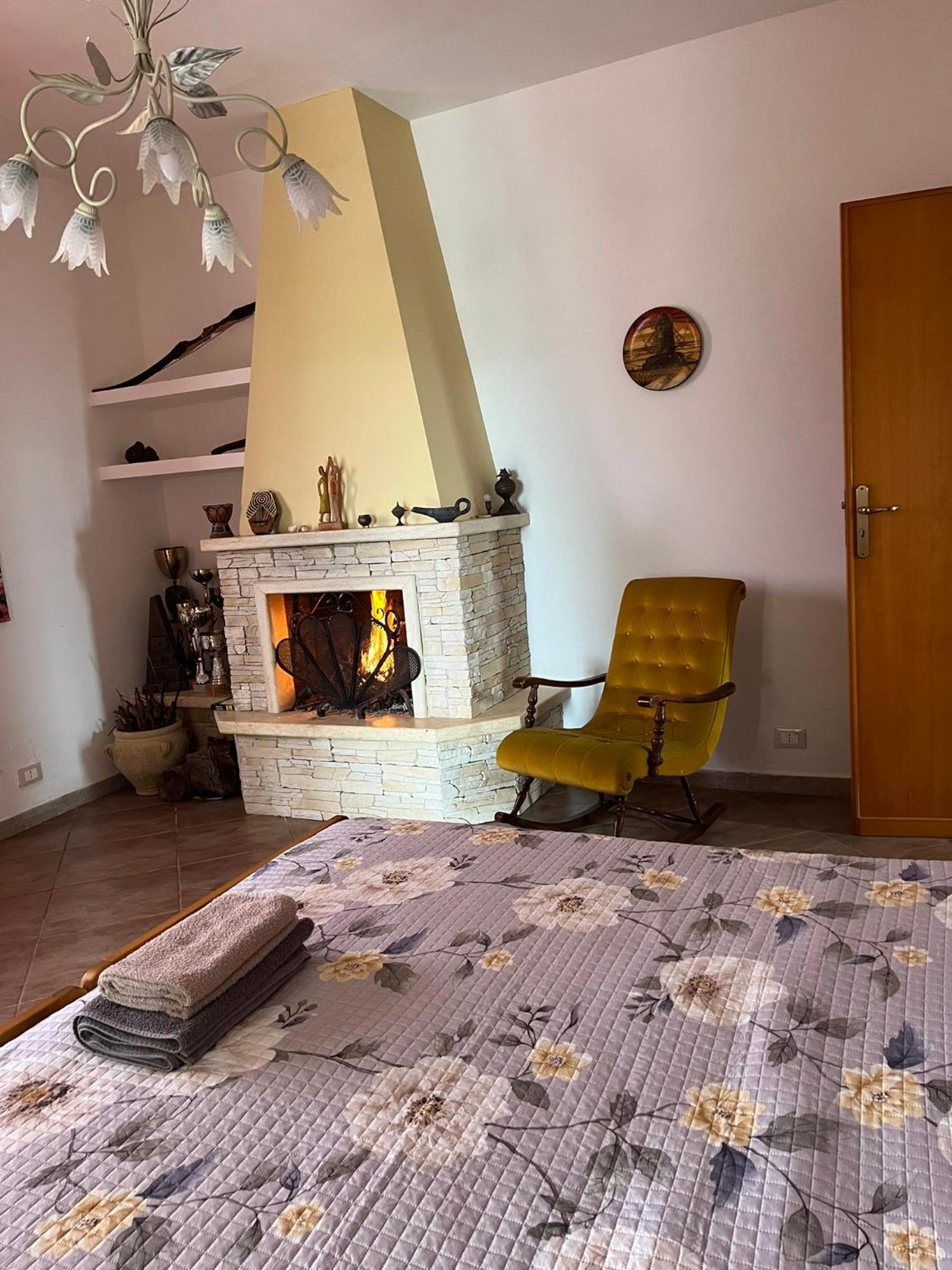 Villa Esclusiva In Riserva Naturale Торре-Нубия Экстерьер фото